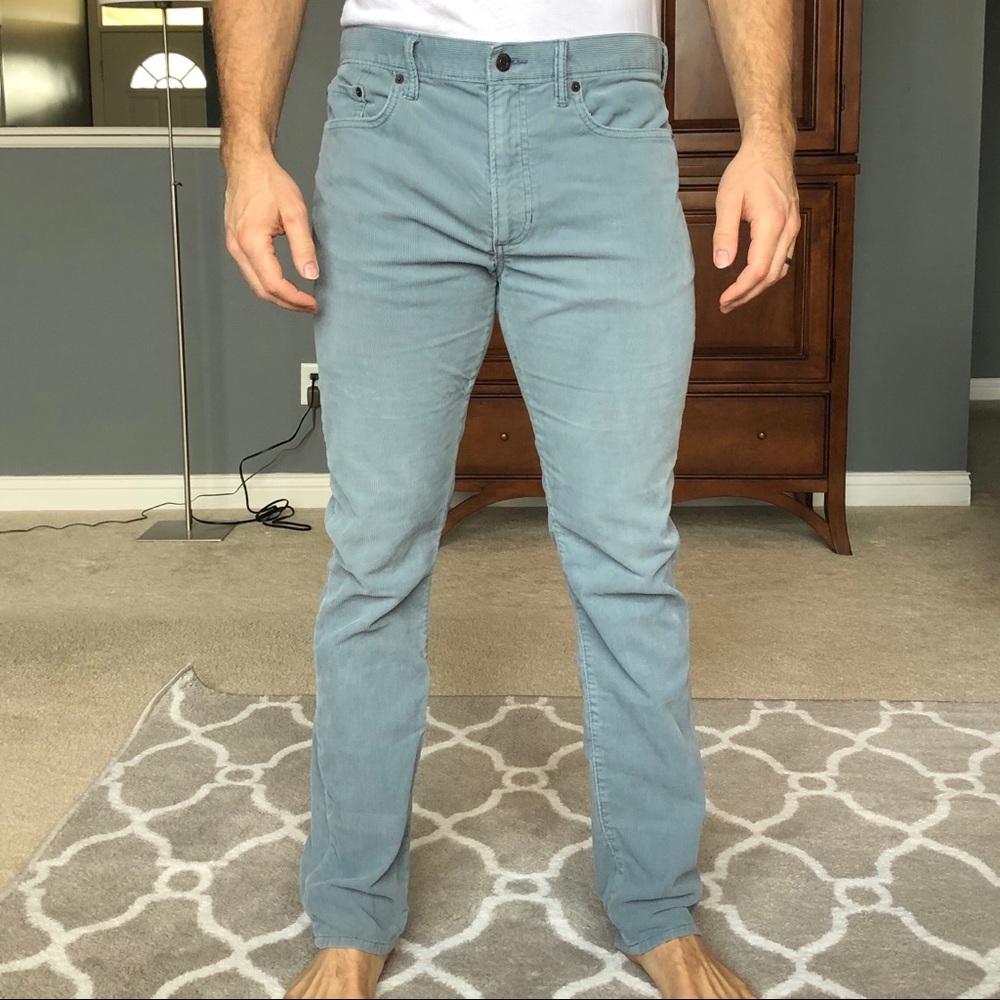 GAP 1969 Slim Fit Corduroy Pants 33x32